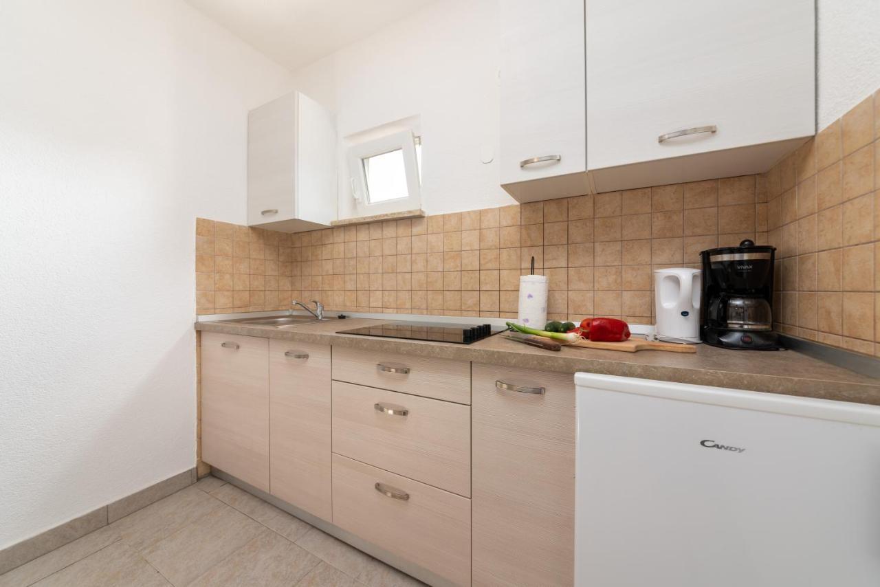 Apartments Oliva Пореч Екстер'єр фото