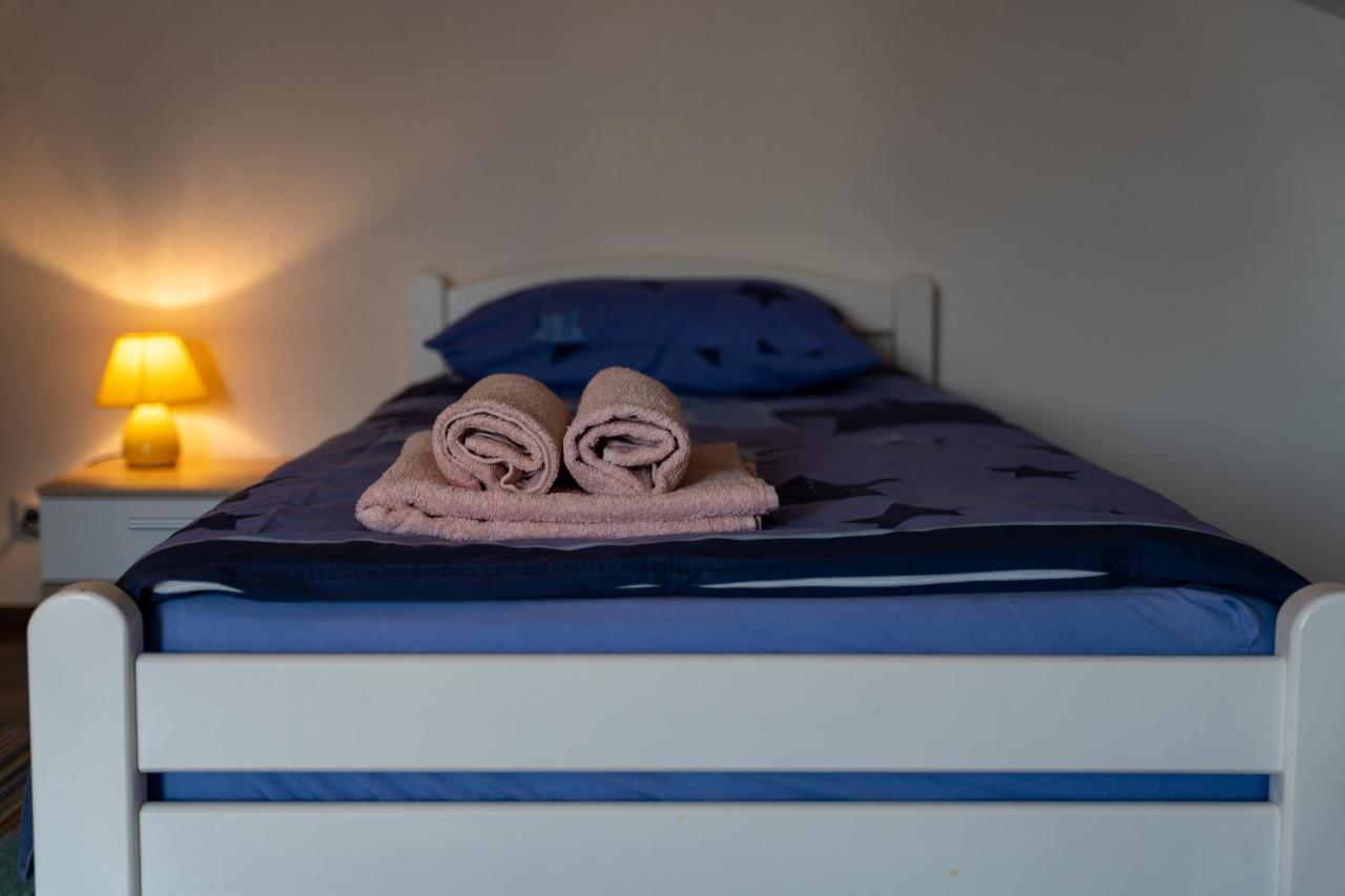 Apartments Oliva Пореч Екстер'єр фото